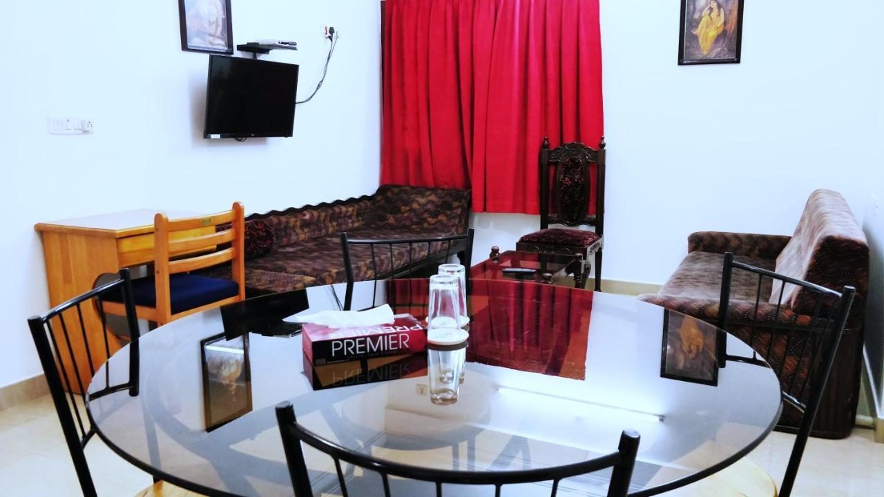 Hotel Jj Inn Kochi Exteriör bild