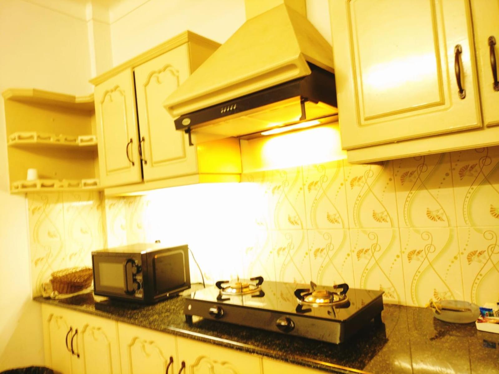 Hotel Jj Inn Kochi Exteriör bild